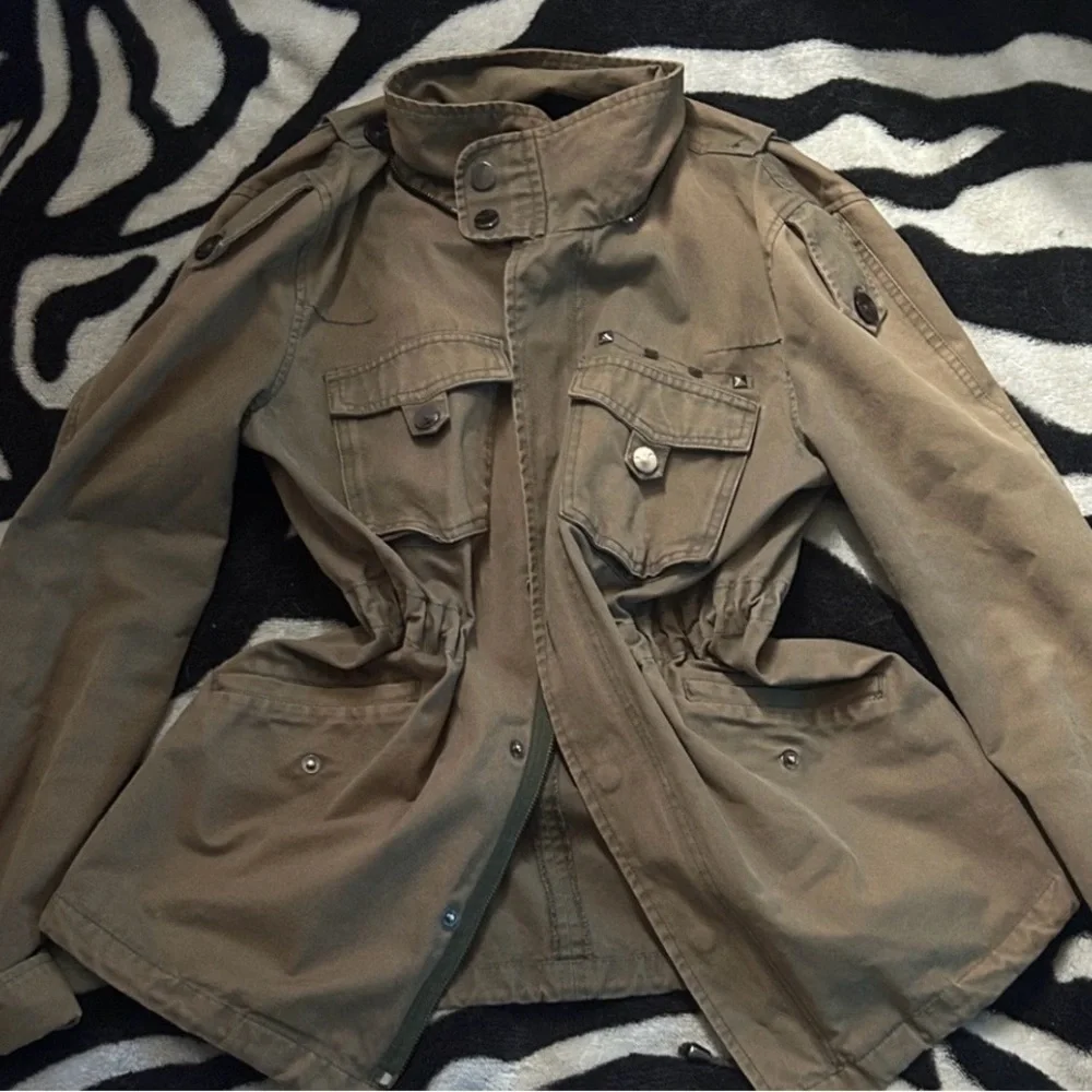 LaRok Olive Khaki Jacket - Picture 1 of 3